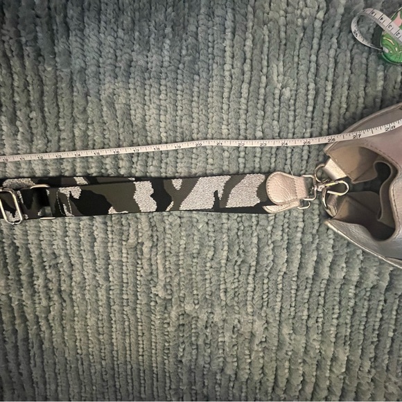 Ahdorned Bags Ahdorned Messenger Crossbody Silver Medium Size Euc